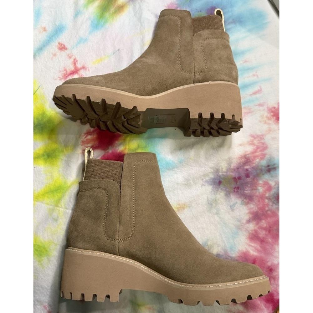 Dolce Vita Huey H2O Womens Size 9 EU 39 Mushroom Tan Suede Leather Pull On Boots